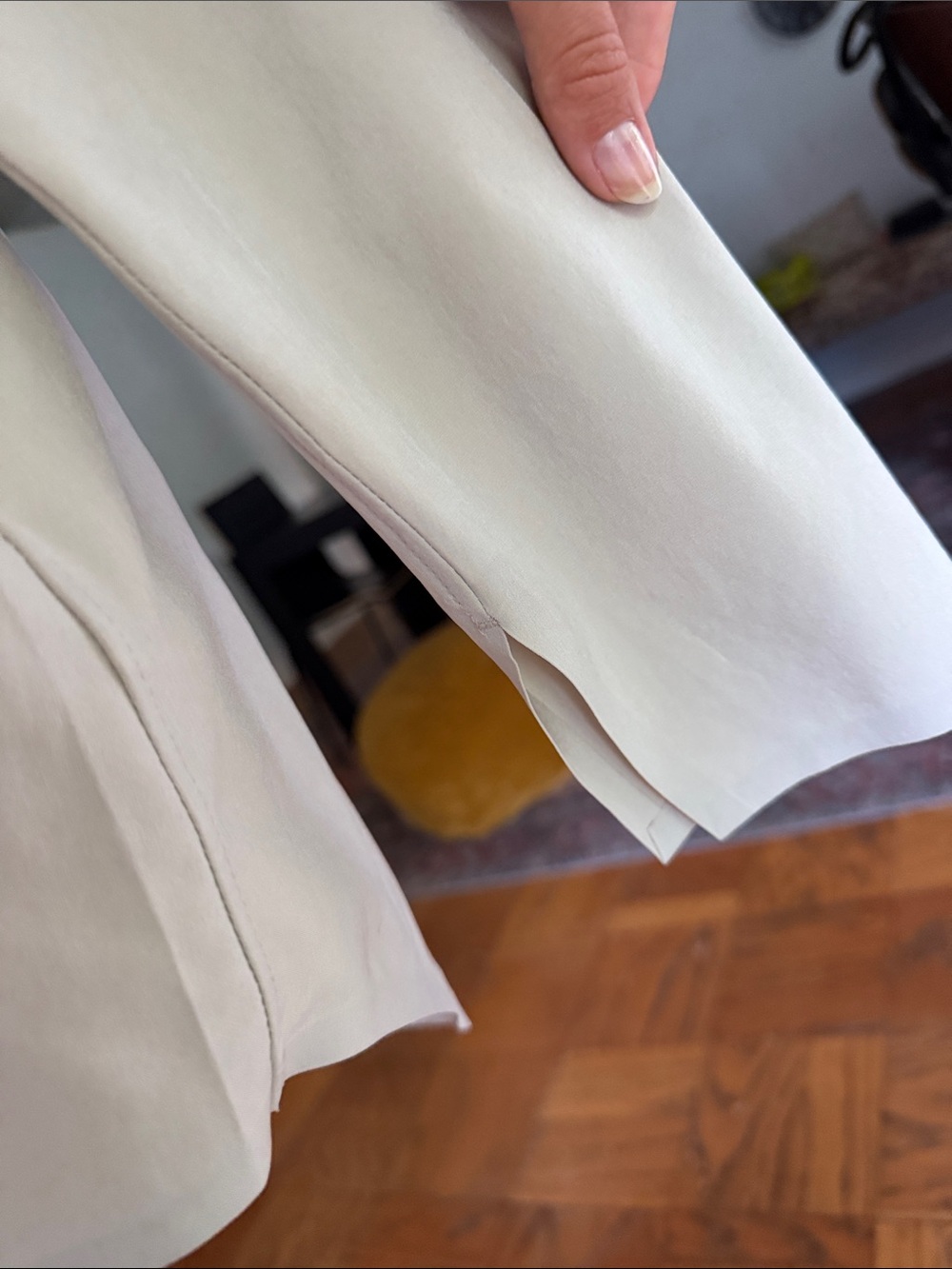 Athleta Urbanite Button Down Top Small Beige Performance Stretch Blouse - Picture 10 of 13